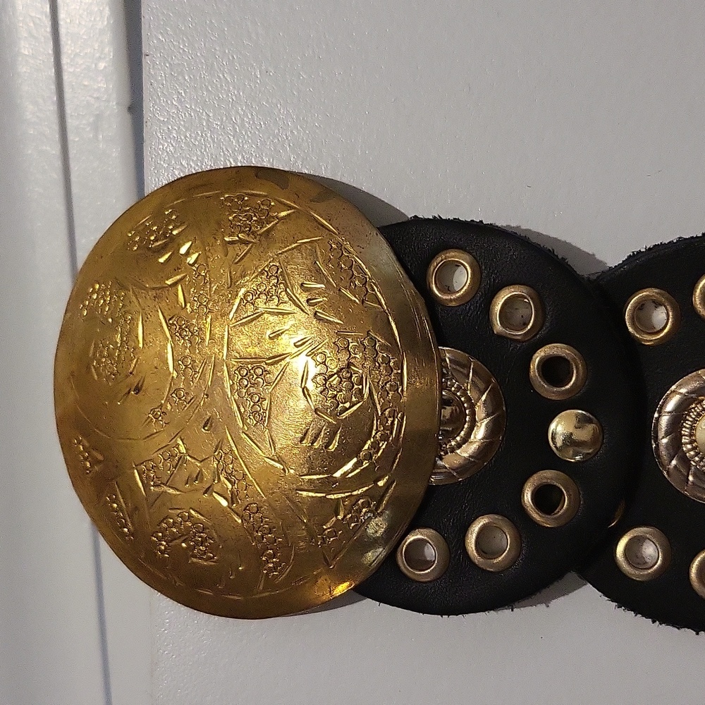 Free people black and gold belt  size M/L